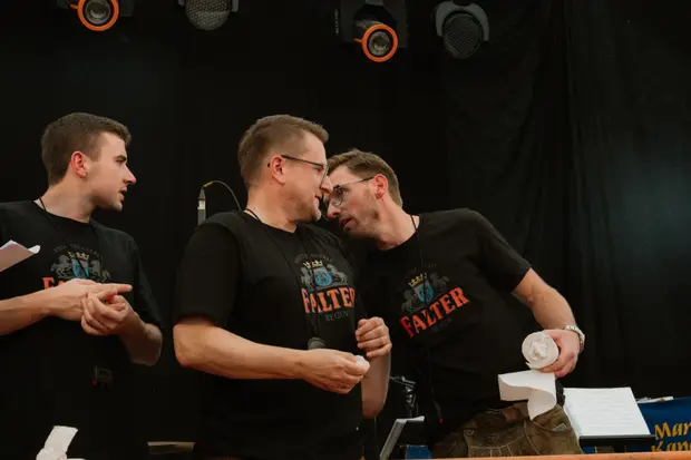 Schmalzlerfest Perlesreut 2023 Sonntag: Schnupferwettbewerb, Verlosung, The Taylor Boys - Zusatzbilder Foto 2300042