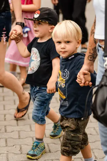 Schmalzlerfest Perlesreut 2024 Montag: Kinderzug, Tag der Betriebe, Schwaiger Buam Foto 2400714