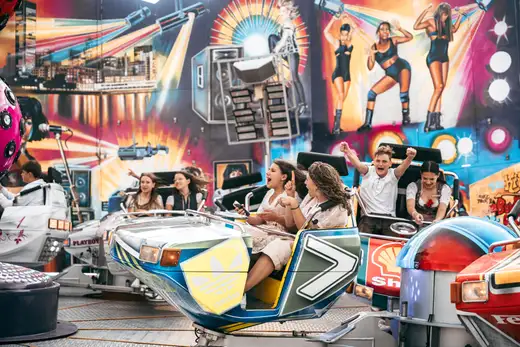 Schmalzlerfest Perlesreut 2024 Montag: Kinderzug, Tag der Betriebe, Schwaiger Buam Foto 2400785
