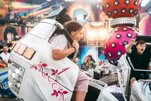 Schmalzlerfest Perlesreut 2024 Montag: Kinderzug, Tag der Betriebe, Schwaiger Buam Foto 2400797