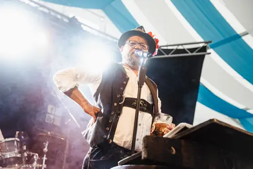 Schmalzlerfest Perlesreut 2024 Montag: Kinderzug, Tag der Betriebe, Schwaiger Buam Foto 2400814