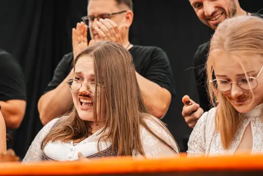 Schmalzlerfest Perlesreut 2024 Sonntag: Weißbierfrühschoppen, Schnupferwettbewerb, d Noudnigln, Verlosung Foto 2400474