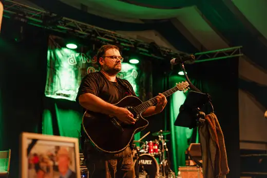 Schmalzlerfest Perlesreut 2024 Sonntag: Weißbierfrühschoppen, Schnupferwettbewerb, d Noudnigln, Verlosung Foto 2400623