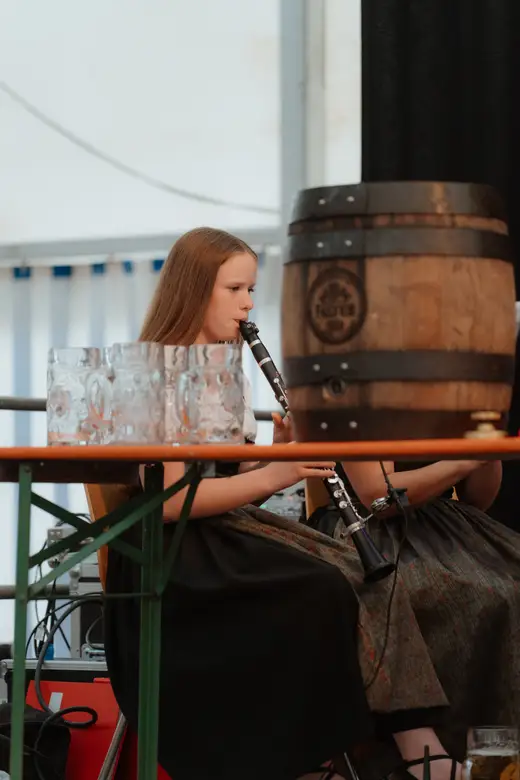 Schmalzlerfest Perlesreut 2025 Freitag: Kinder-Festzug, Perlesreuter BleMUSI Foto 2500004