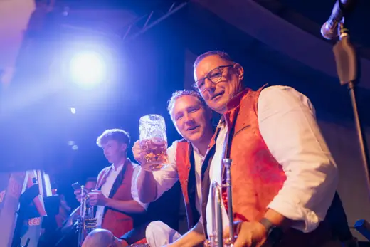 Schmalzlerfest Perlesreut 2025 Freitag: Kinder-Festzug, Perlesreuter BleMUSI Foto 2500031