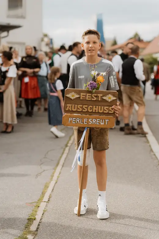 Schmalzlerfest Perlesreut 2025 Freitag: Kinder-Festzug, Perlesreuter BleMUSI Foto 2500057