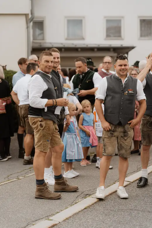 Schmalzlerfest Perlesreut 2025 Freitag: Kinder-Festzug, Perlesreuter BleMUSI Foto 2500072