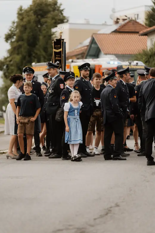 Schmalzlerfest Perlesreut 2025 Freitag: Kinder-Festzug, Perlesreuter BleMUSI Foto 2500078