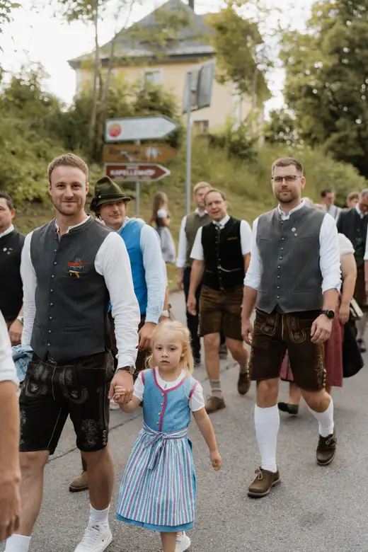 Schmalzlerfest Perlesreut 2025 Freitag: Kinder-Festzug, Perlesreuter BleMUSI Foto 2500097