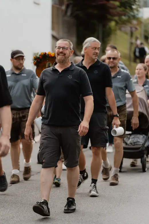Schmalzlerfest Perlesreut 2025 Freitag: Kinder-Festzug, Perlesreuter BleMUSI Foto 2500103