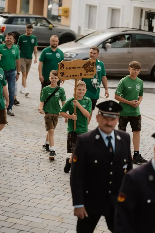 Schmalzlerfest Perlesreut 2025 Freitag: Kinder-Festzug, Perlesreuter BleMUSI Foto 2500140