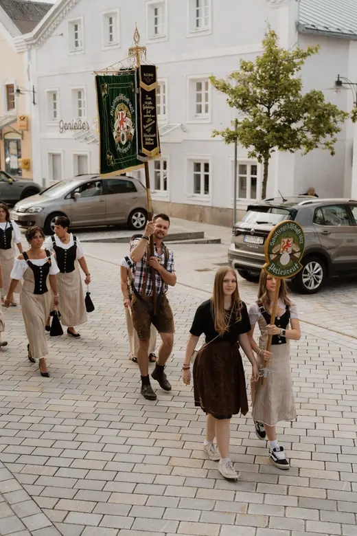 Schmalzlerfest Perlesreut 2025 Freitag: Kinder-Festzug, Perlesreuter BleMUSI Foto 2500141