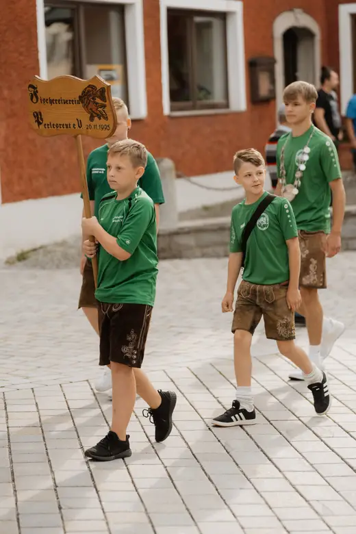 Schmalzlerfest Perlesreut 2025 Freitag: Kinder-Festzug, Perlesreuter BleMUSI Foto 2500142