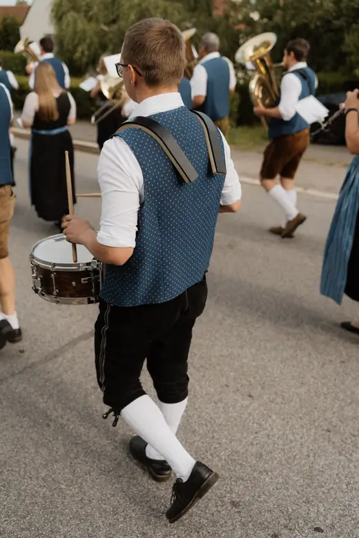 Schmalzlerfest Perlesreut 2025 Freitag: Kinder-Festzug, Perlesreuter BleMUSI Foto 2500168