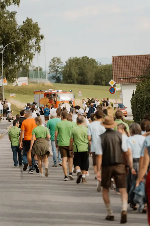 Schmalzlerfest Perlesreut 2025 Freitag: Kinder-Festzug, Perlesreuter BleMUSI Foto 2500179
