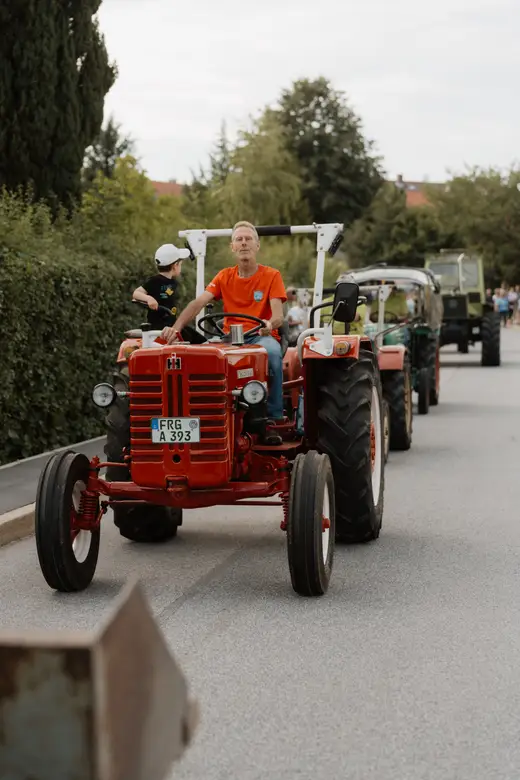 Schmalzlerfest Perlesreut 2025 Freitag: Kinder-Festzug, Perlesreuter BleMUSI Foto 2500194