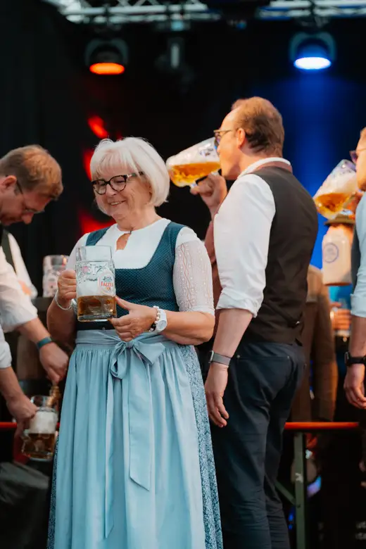 Schmalzlerfest Perlesreut 2025 Freitag: Kinder-Festzug, Perlesreuter BleMUSI Foto 2500288