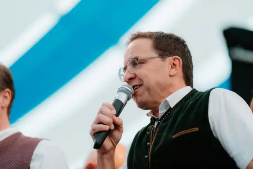 Schmalzlerfest Perlesreut 2025 Freitag: Kinder-Festzug, Perlesreuter BleMUSI Foto 2500299