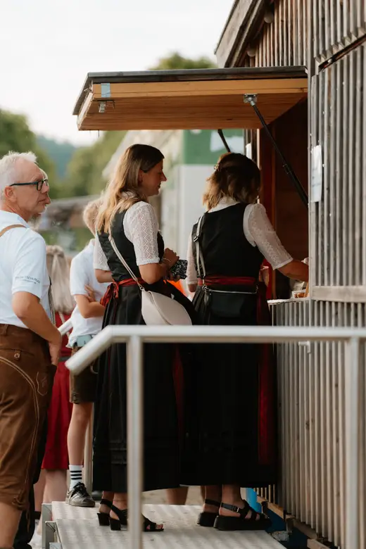 Schmalzlerfest Perlesreut 2025 Freitag: Kinder-Festzug, Perlesreuter BleMUSI Foto 2500304