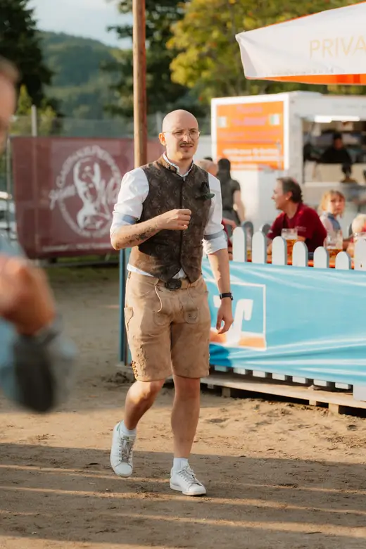 Schmalzlerfest Perlesreut 2025 Freitag: Kinder-Festzug, Perlesreuter BleMUSI Foto 2500317