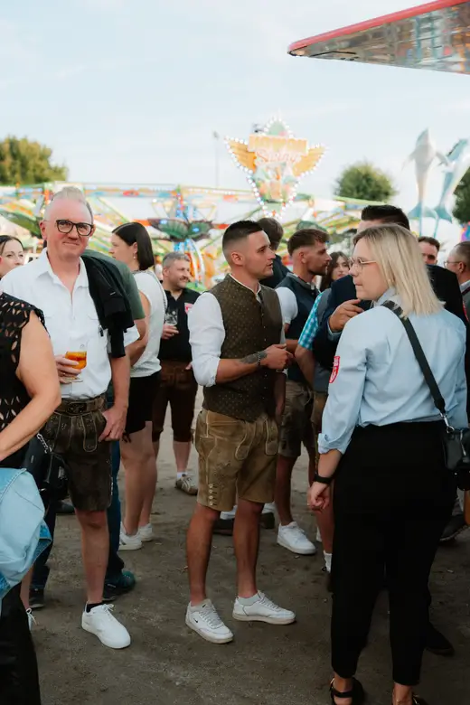 Schmalzlerfest Perlesreut 2025 Freitag: Kinder-Festzug, Perlesreuter BleMUSI Foto 2500339