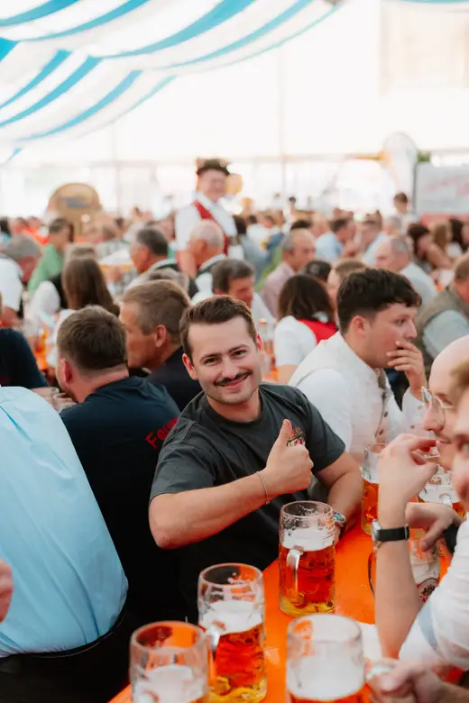 Schmalzlerfest Perlesreut 2025 Freitag: Kinder-Festzug, Perlesreuter BleMUSI Foto 2500348