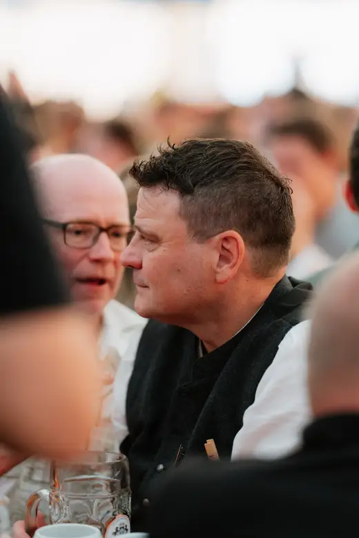 Schmalzlerfest Perlesreut 2025 Freitag: Kinder-Festzug, Perlesreuter BleMUSI Foto 2500351