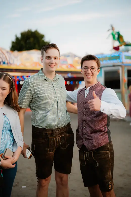 Schmalzlerfest Perlesreut 2025 Freitag: Kinder-Festzug, Perlesreuter BleMUSI Foto 2500359