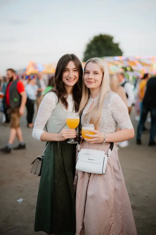 Schmalzlerfest Perlesreut 2025 Freitag: Kinder-Festzug, Perlesreuter BleMUSI Foto 2500368