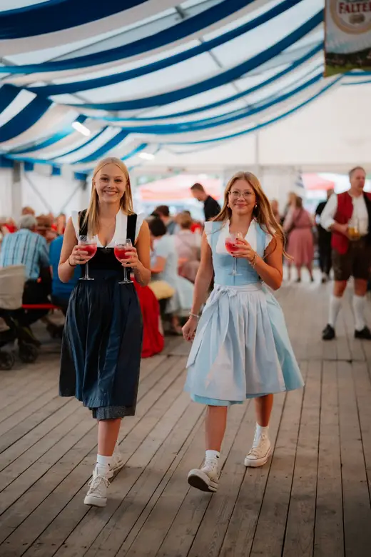 Schmalzlerfest Perlesreut 2025 Freitag: Kinder-Festzug, Perlesreuter BleMUSI Foto 2500371