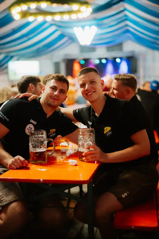 Schmalzlerfest Perlesreut 2025 Freitag: Kinder-Festzug, Perlesreuter BleMUSI Foto 2500390