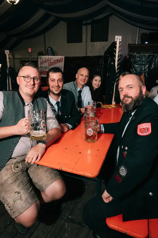 Schmalzlerfest Perlesreut 2025 Freitag: Kinder-Festzug, Perlesreuter BleMUSI Foto 2500434