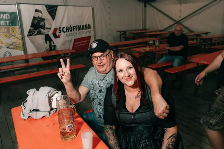 Schmalzlerfest Perlesreut 2025 Montag: Tag der Betriebe mit Sammer of Love Foto 2500826