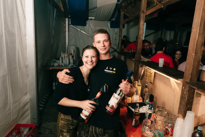 Schmalzlerfest Perlesreut 2025 Montag: Tag der Betriebe mit Sammer of Love Foto 2500840