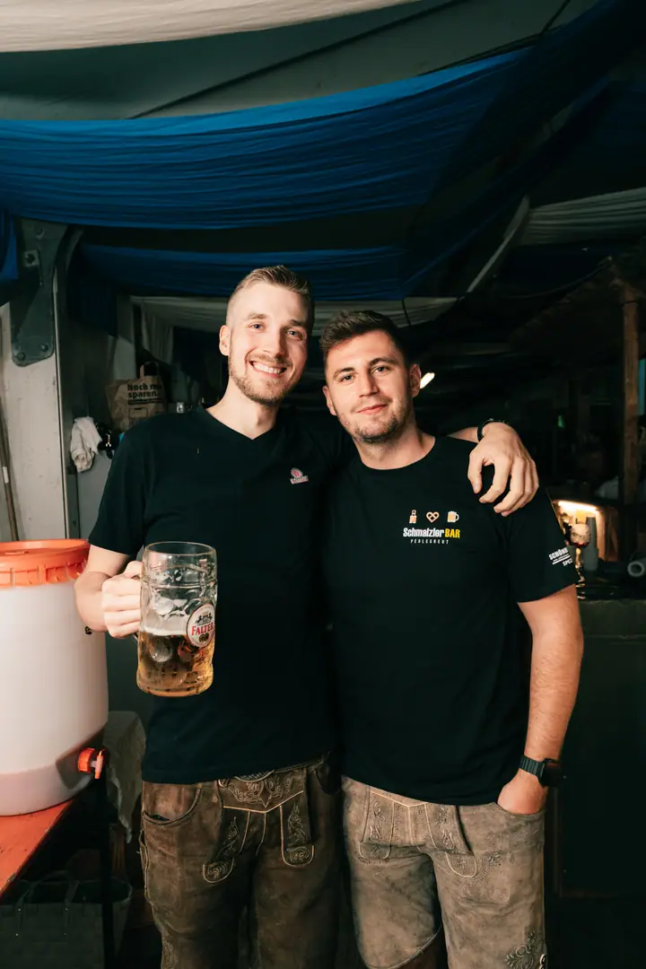 Schmalzlerfest Perlesreut 2025 Montag: Tag der Betriebe mit Sammer of Love Foto 2500850