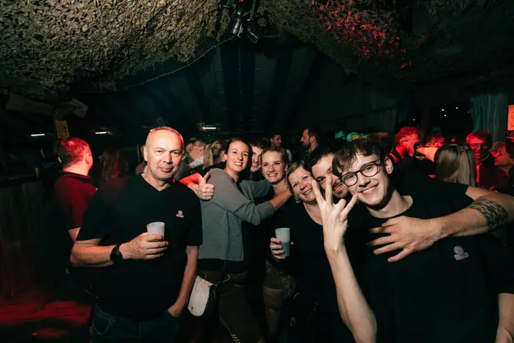 Schmalzlerfest Perlesreut 2025 Montag: Tag der Betriebe mit Sammer of Love Foto 2500859