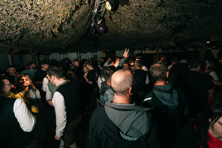 Schmalzlerfest Perlesreut 2025 Montag: Tag der Betriebe mit Sammer of Love Foto 2500871