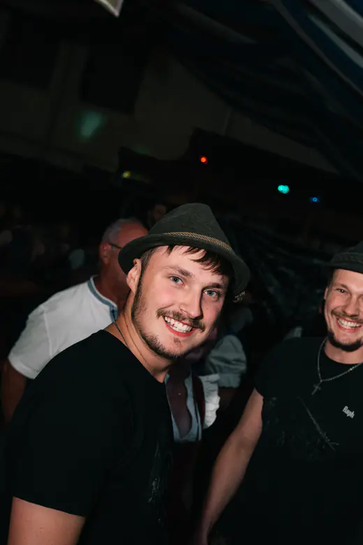 Schmalzlerfest Perlesreut 2025 Samstag: Rotzfrech Foto 2500607