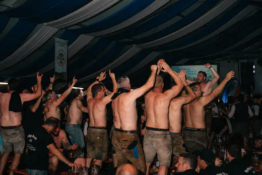 Schmalzlerfest Perlesreut 2025 Samstag: Rotzfrech Foto 2500632