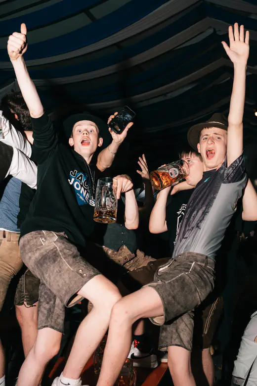 Schmalzlerfest Perlesreut 2025 Samstag: Rotzfrech Foto 2500640