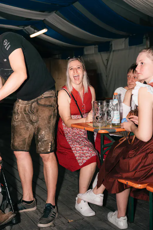 Schmalzlerfest Perlesreut 2025 Samstag: Rotzfrech Foto 2500656