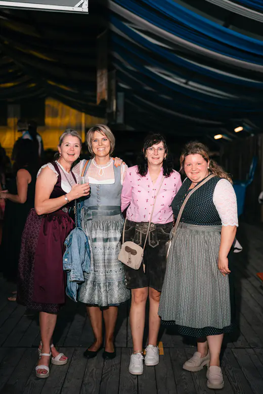 Schmalzlerfest Perlesreut 2025 Samstag: Rotzfrech Foto 2500682