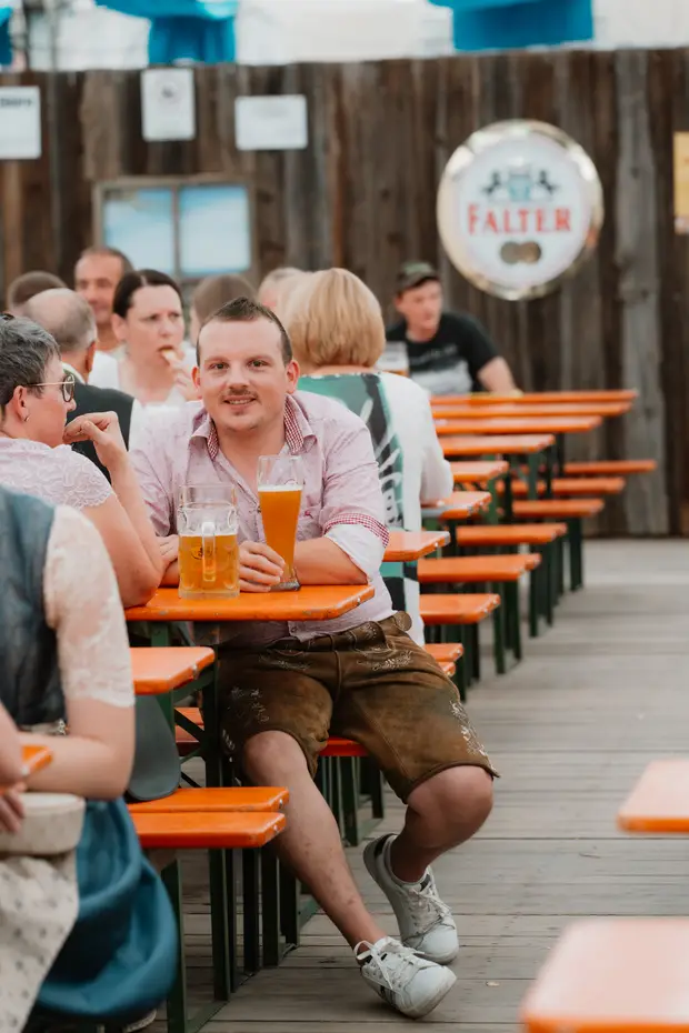 Schmalzlerfest Perlesreut 2025 Sonntag: Schnupferwettbewerb, Verlosung, d Noudnigln Foto 2500962