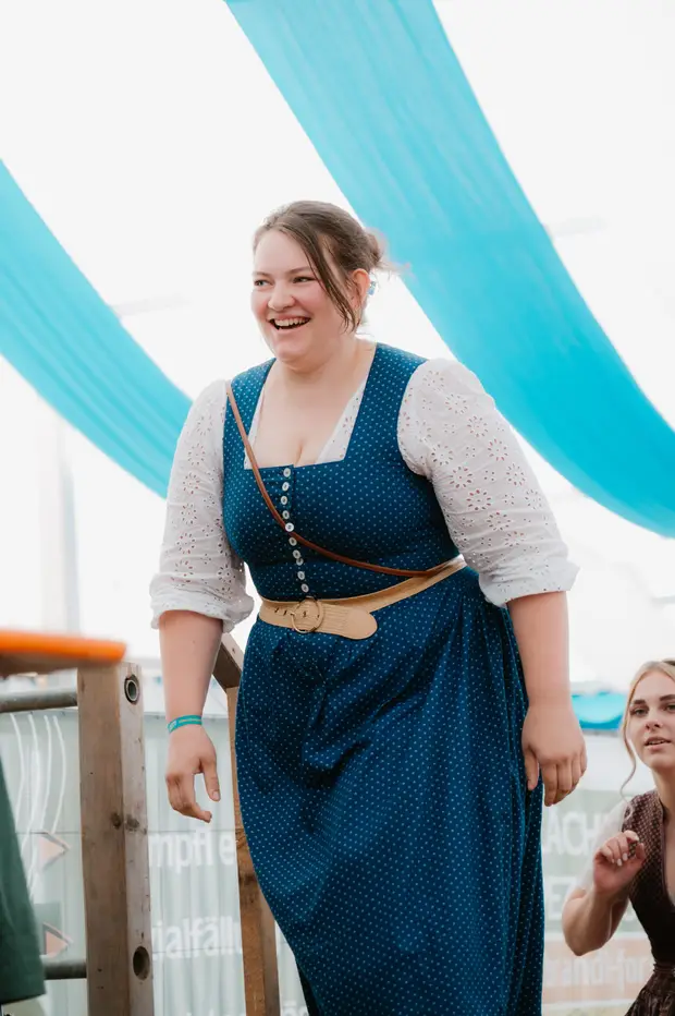 Schmalzlerfest Perlesreut 2025 Sonntag: Schnupferwettbewerb, Verlosung, d Noudnigln Foto 2501072