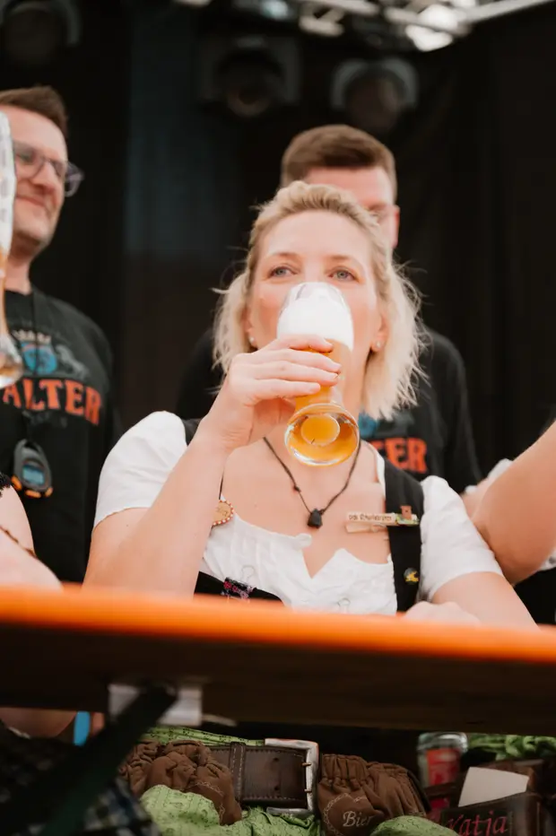 Schmalzlerfest Perlesreut 2025 Sonntag: Schnupferwettbewerb, Verlosung, d Noudnigln Foto 2501304