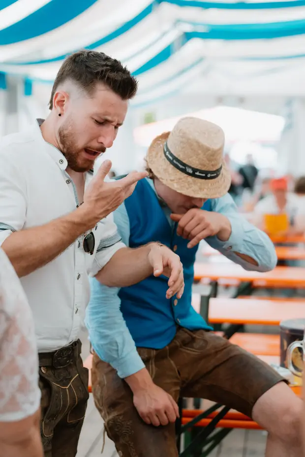 Schmalzlerfest Perlesreut 2025 Sonntag: Schnupferwettbewerb, Verlosung, d Noudnigln Foto 2501503