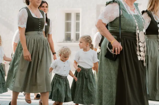 Schmalzlerfest Perlesreut 2026 Umzug, Bieranstich, Perlesreuter BleMUSI Foto 2601694