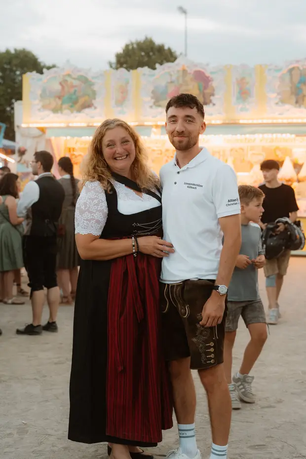 Schmalzlerfest Perlesreut 2026 Umzug, Bieranstich, Perlesreuter BleMUSI Foto 2601780