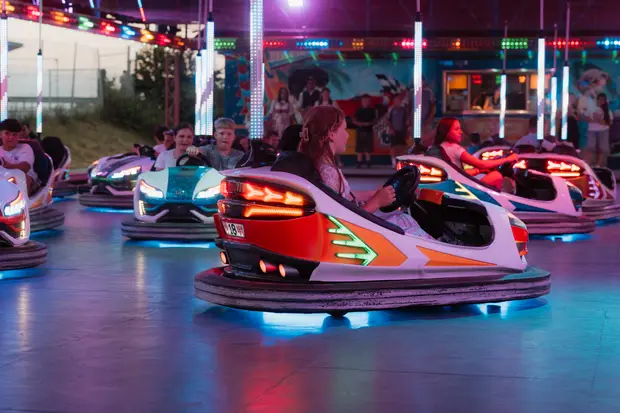 Schmalzlerfest Perlesreut 2026 Umzug, Bieranstich, Perlesreuter BleMUSI Foto 2601791