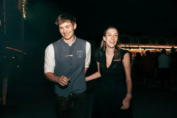 Schmalzlerfest Perlesreut 2026 Umzug, Bieranstich, Perlesreuter BleMUSI Foto 2601838